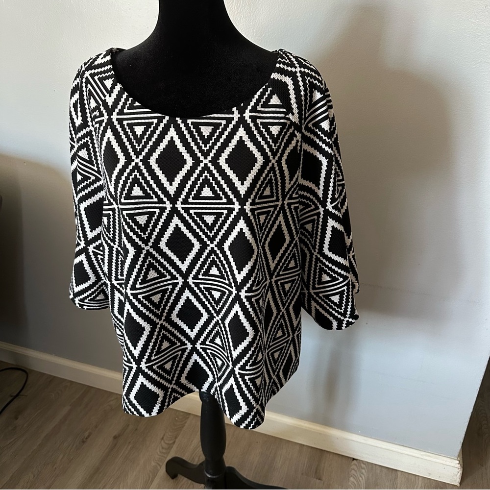 Bobeau Top NWOT
SizeXL.
